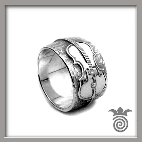 Bague argent violoncelle sculpt�