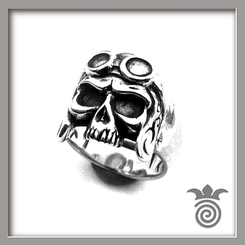 Bague t�te de mort casque aviateur argent 925