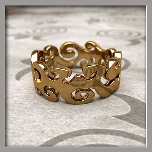 ALL_016_Alliance-originale-or-jaune-volutes-et-volupt�-bague-alliance.fr-2